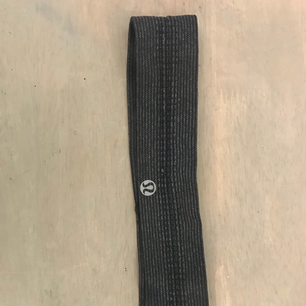 Lulu lemon headband